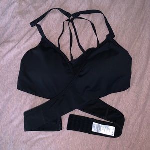 Alphalete Wraparound Bra | Black